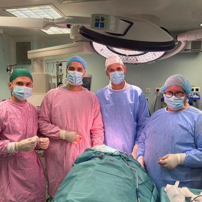 Colaborare remarcabilă în domeniul medical între Spitalul de Urgență Bihor și experți din SUA - Intervenții complexe desfășurate la Oradea.